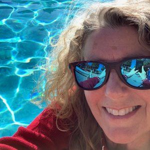 Meet your Posher, Julie